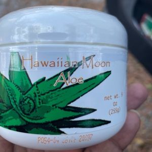 Brand New~ Hawaiian Moon Aloe Vera Skin Cream
